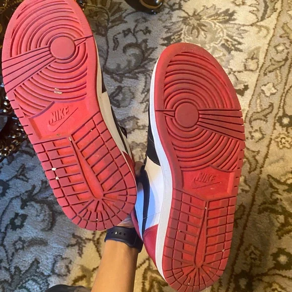 Jordan Satin Toe / Size 10 Women’s
